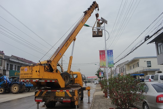 太阳能路灯维修
